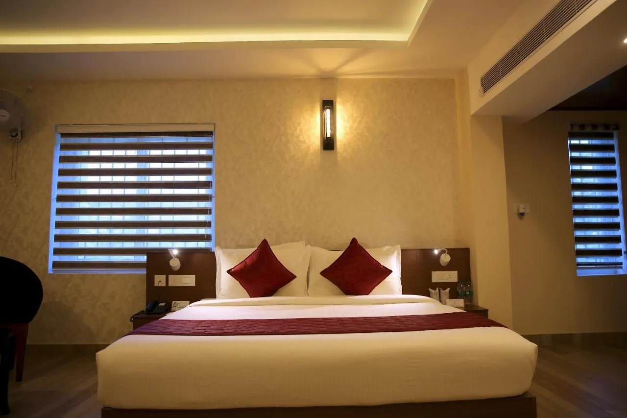 D'Chandelier Ernakulam 3*, Kochi Índia